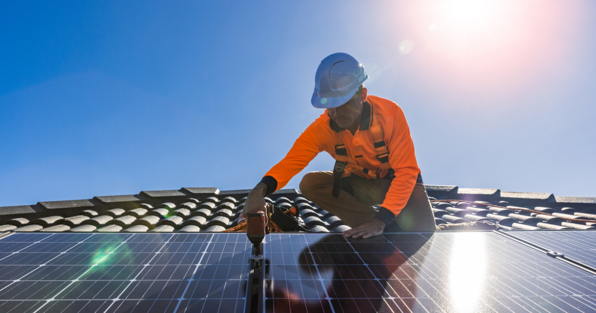 Read more about the article New accreditation for solar installers: What you need to know