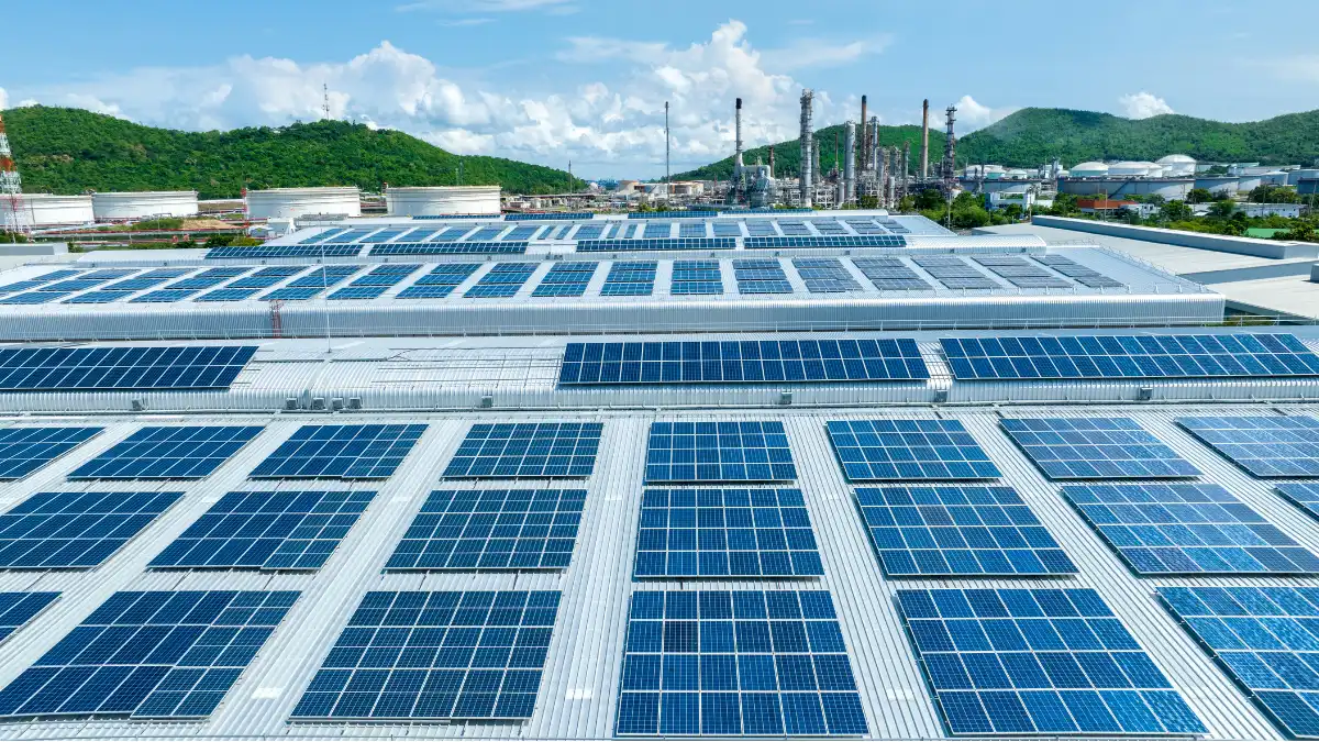 You are currently viewing VEEU C&I Solar Program: Here’s what we know